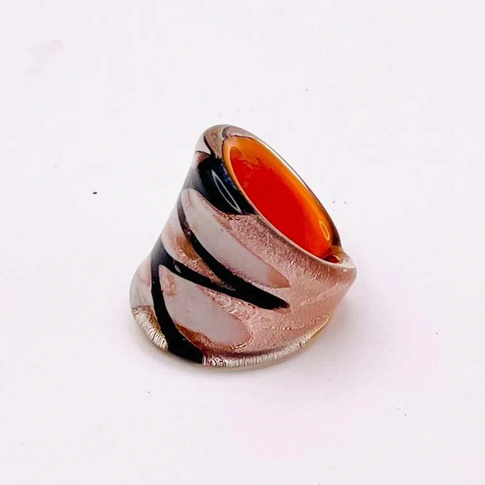 Fab Vintage Murano Italy Art Glass Statement Ring Peach Black White
